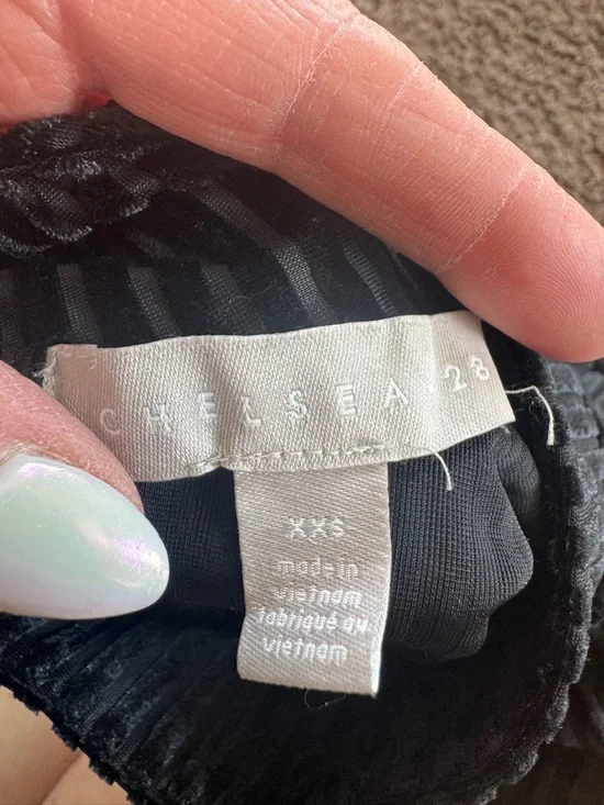 Chelsea 28 Black Velvet Mockneck Top Long Sleeve Size XXS - Picture 5 of 8